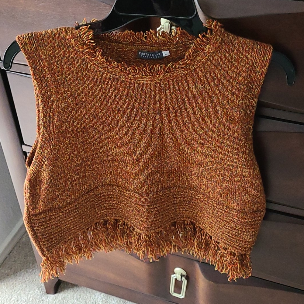 Nwot crop sweater